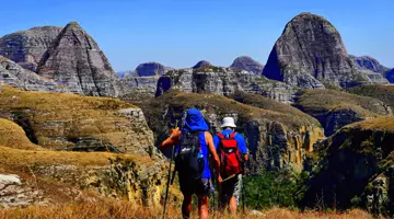 Trekkings et randonnées dans le massif du Makay à Madagascar